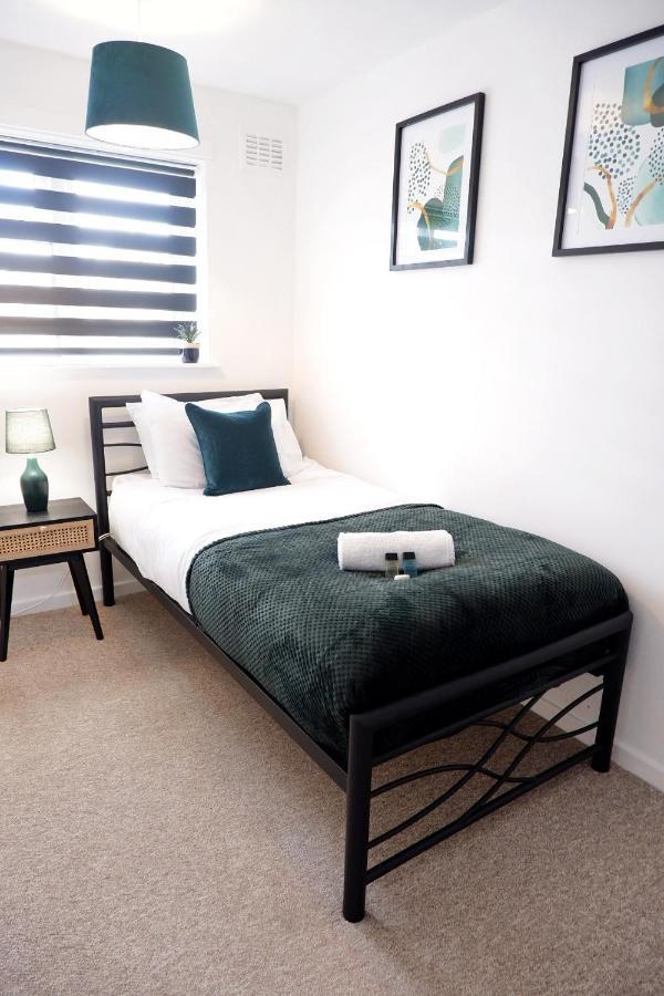 Comfortable And Cozy 4-Bedroom House Near The Hospital 캠브리지 외부 사진
