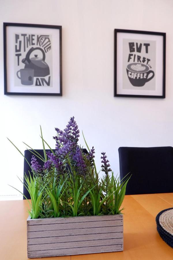 Comfortable And Cozy 4-Bedroom House Near The Hospital 캠브리지 외부 사진