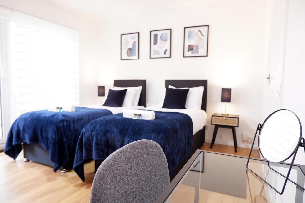 Comfortable And Cozy 4-Bedroom House Near The Hospital 캠브리지 외부 사진